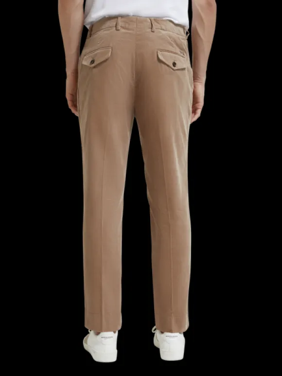Blake Pleated Corduroy Chino