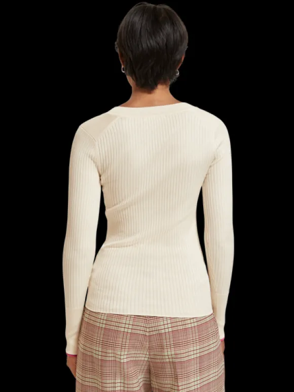 Ribbed V-Neck Pullover