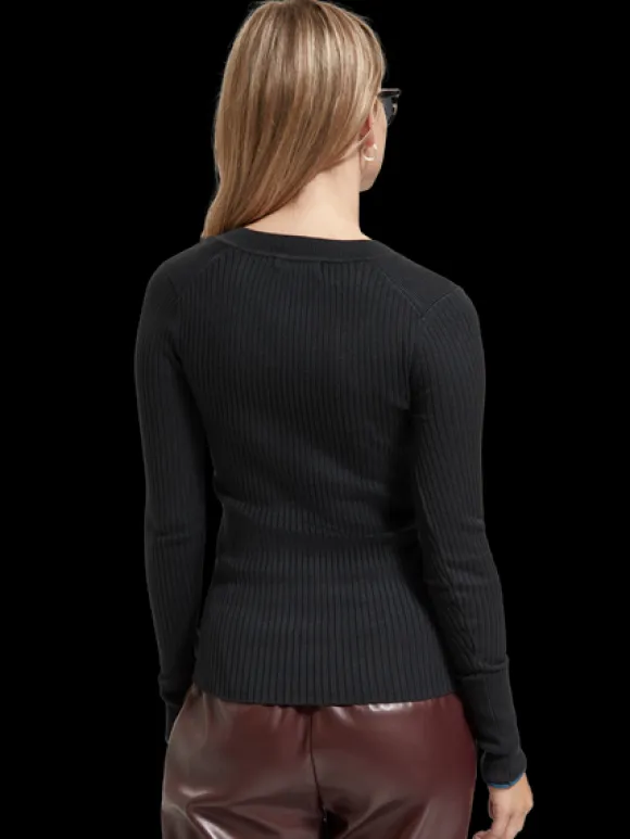 Ribbed V-Neck Pullover